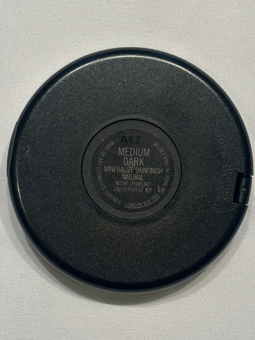 MAC Cosmetics  “Medium Dark” Mineralize Skinfinish-NWOB